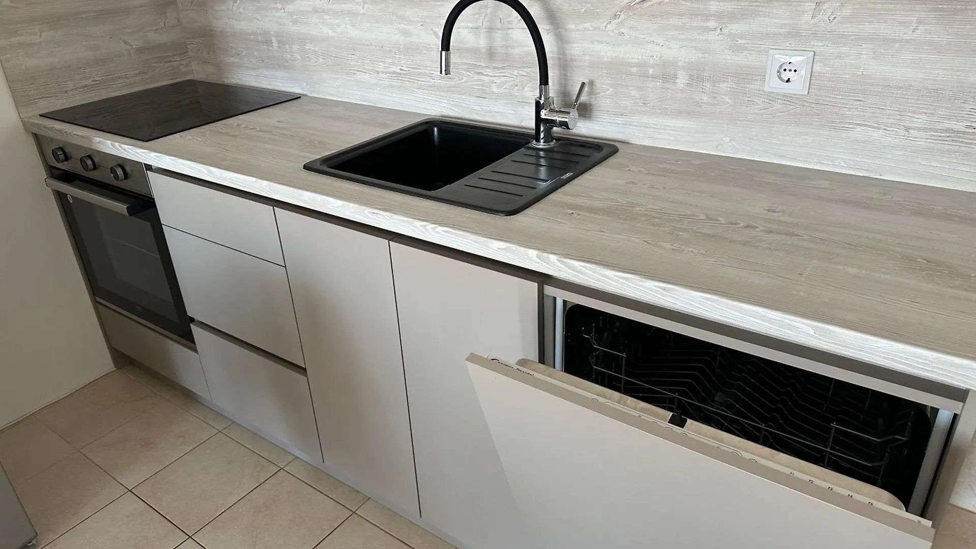 Apartman Ksenija Паг Апартаменты